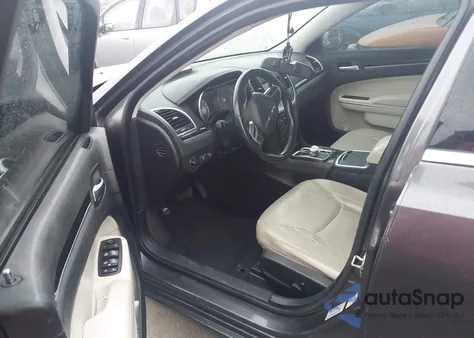 2015 Chrysler 300 Limited из США, поврежденный, VIN 2C3CCAAG5FH818175